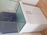 Akvaryum malzemeleri ve dolabı