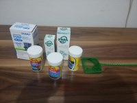 Akvaryum ile birlikte balıklar ve ekipmanlar