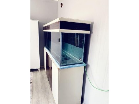 Acil satılık sıfır akvaryum