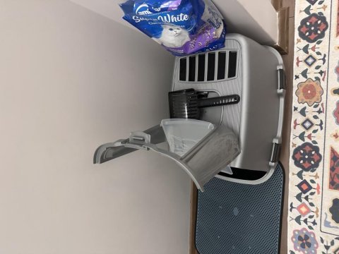 Eşyalarıyla birlikte satılacaktır