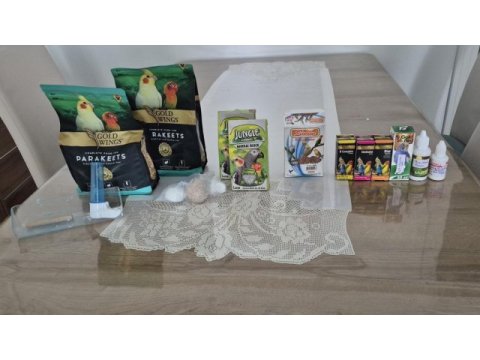 Sağlıklı ve uysal çift sultan papağanı